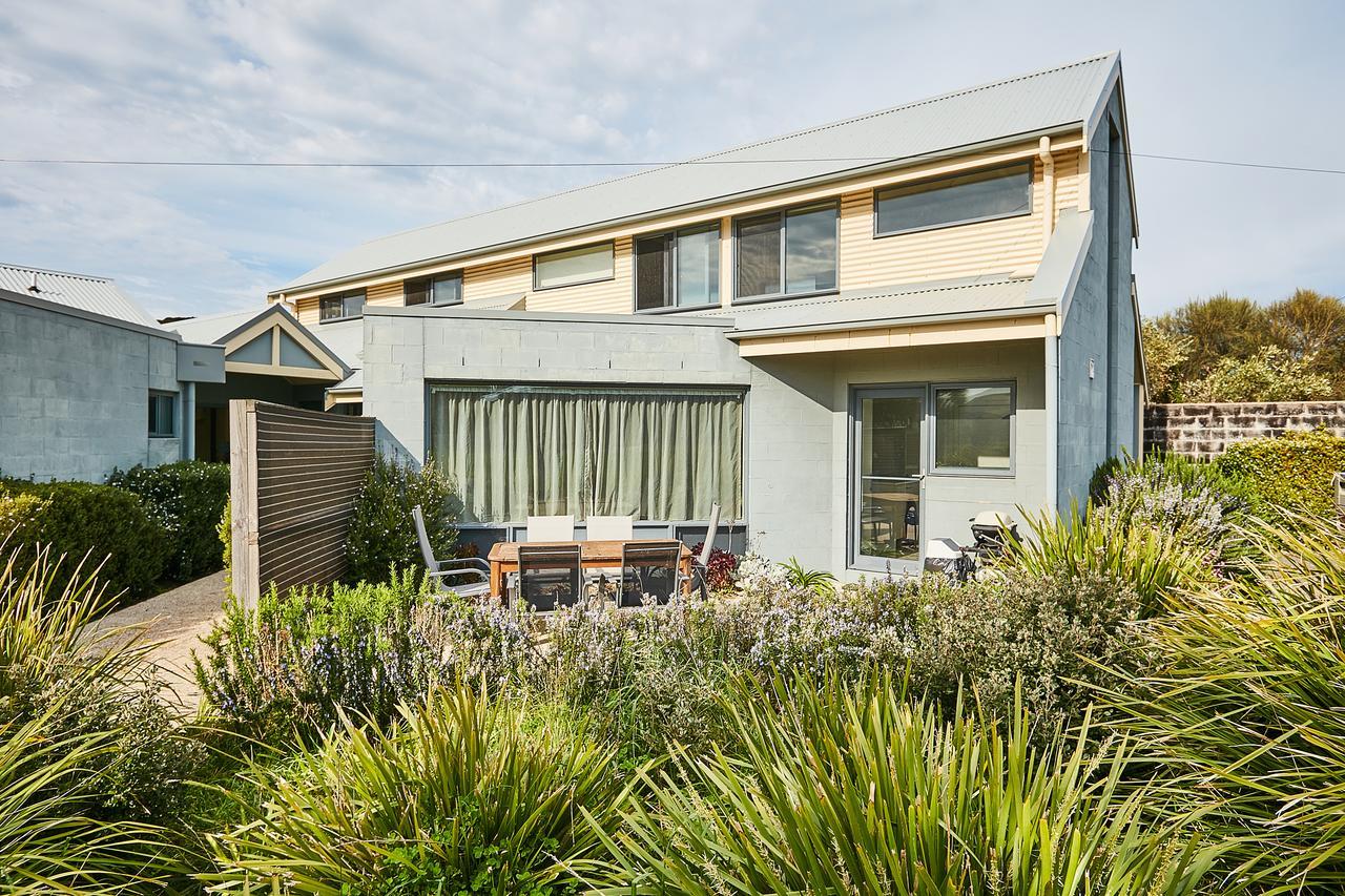 Great Ocean Walk Retreat Hotel Glenaire Exterior photo